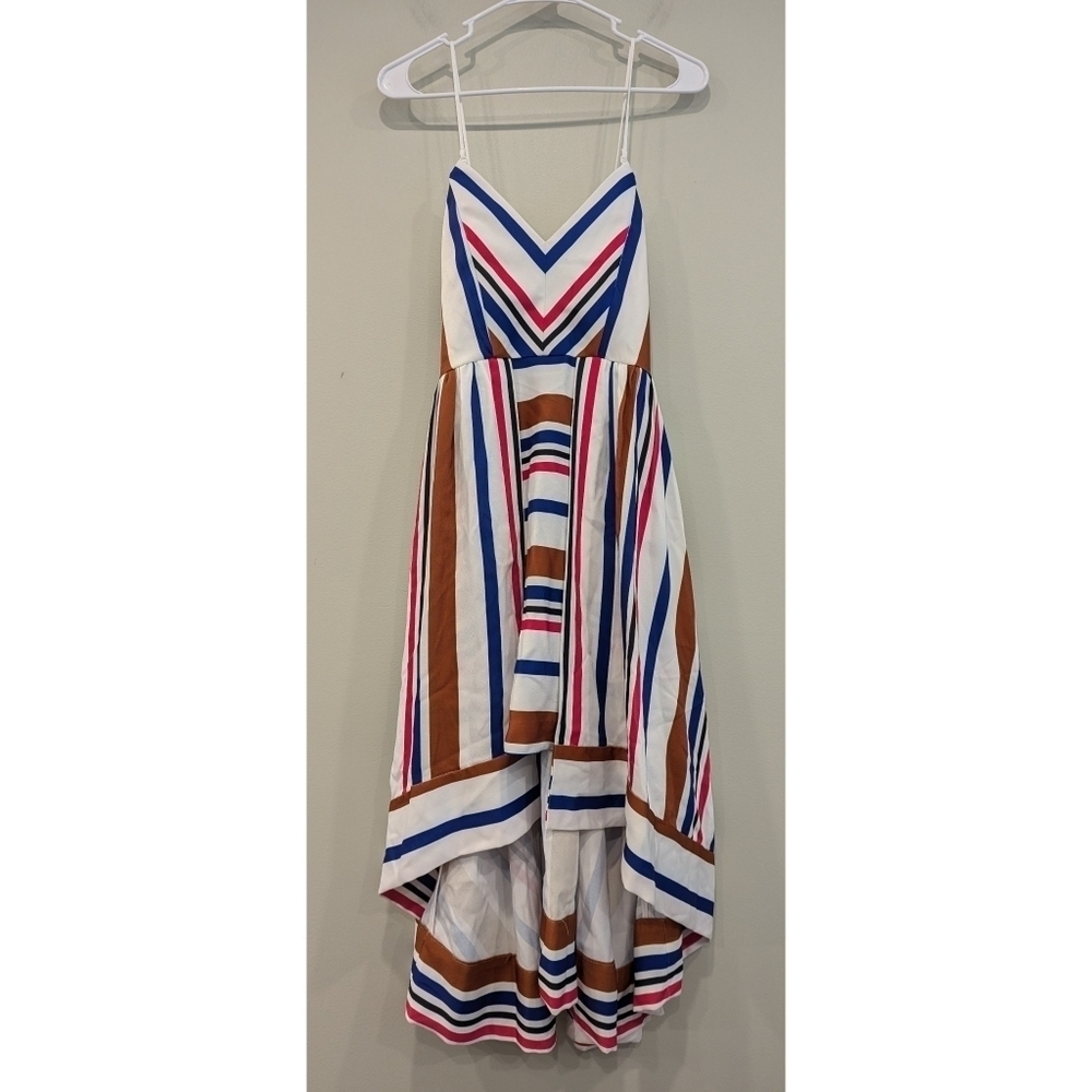 🆕 Elliatt Exhibition Dress in Exclusive Multi Stripe Size Small